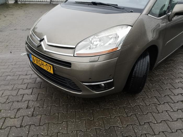 Citroen C4 2011-2015 Tampon Sağ Sis Far Çerçevesi Izgarası