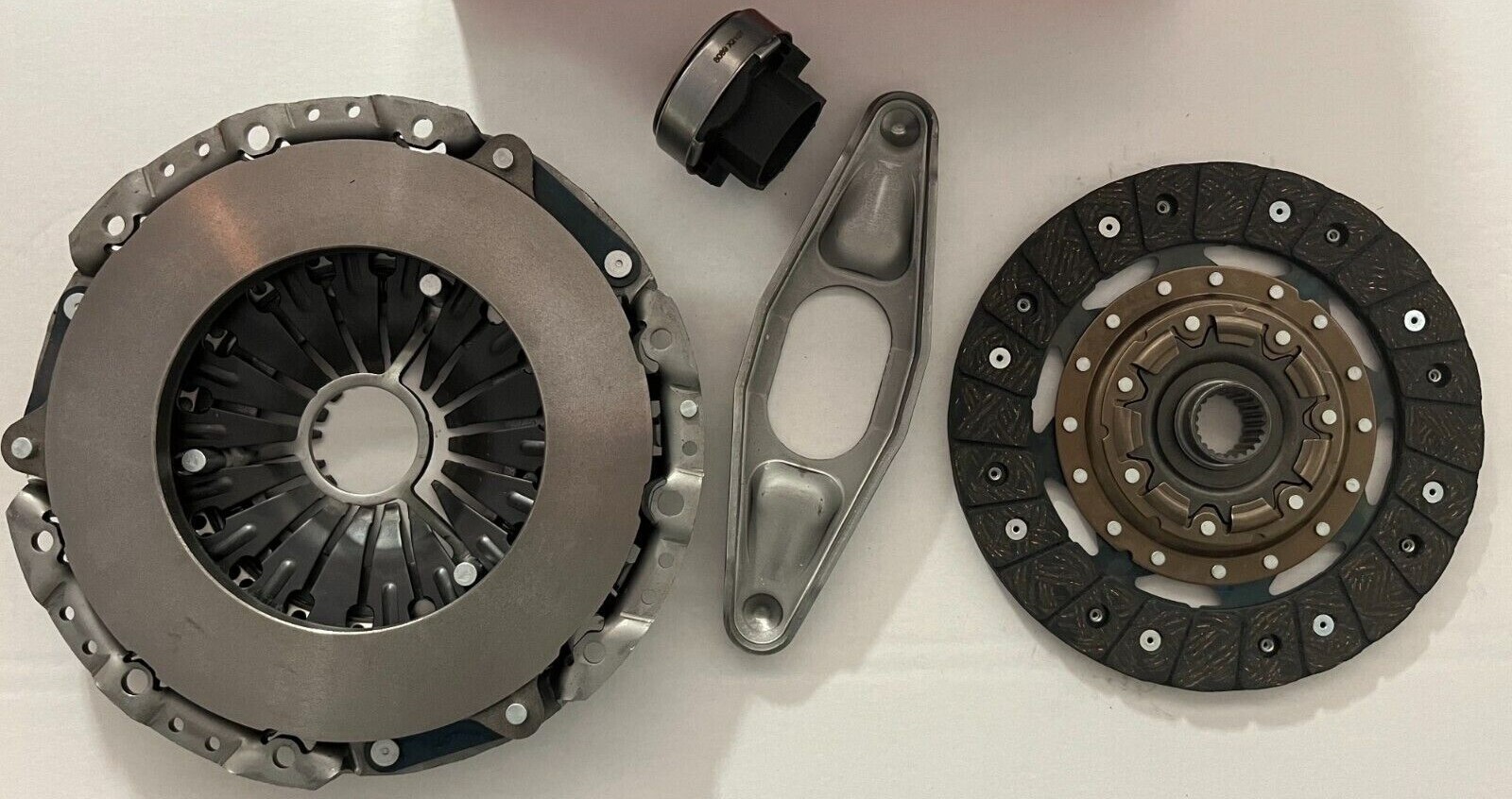 Febi Bilstein Şanzıman Debriyaj Çatalı ve Rulman Seti - BMW F01 F02