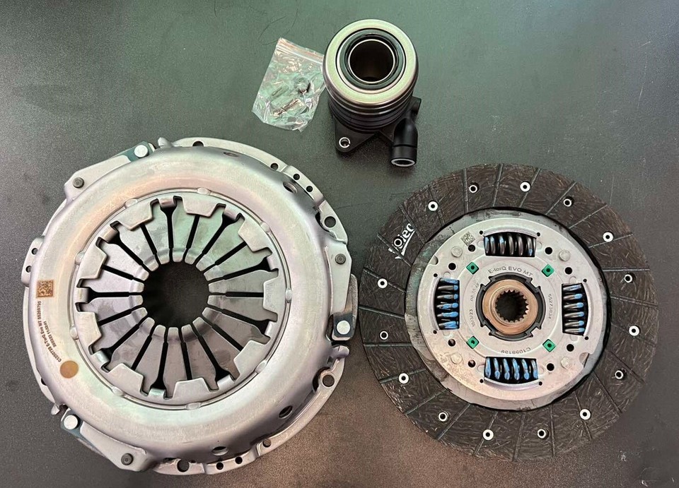 Ford Focus 3 Arka Sol Amortisör Aks Taşıyıcı Gövde