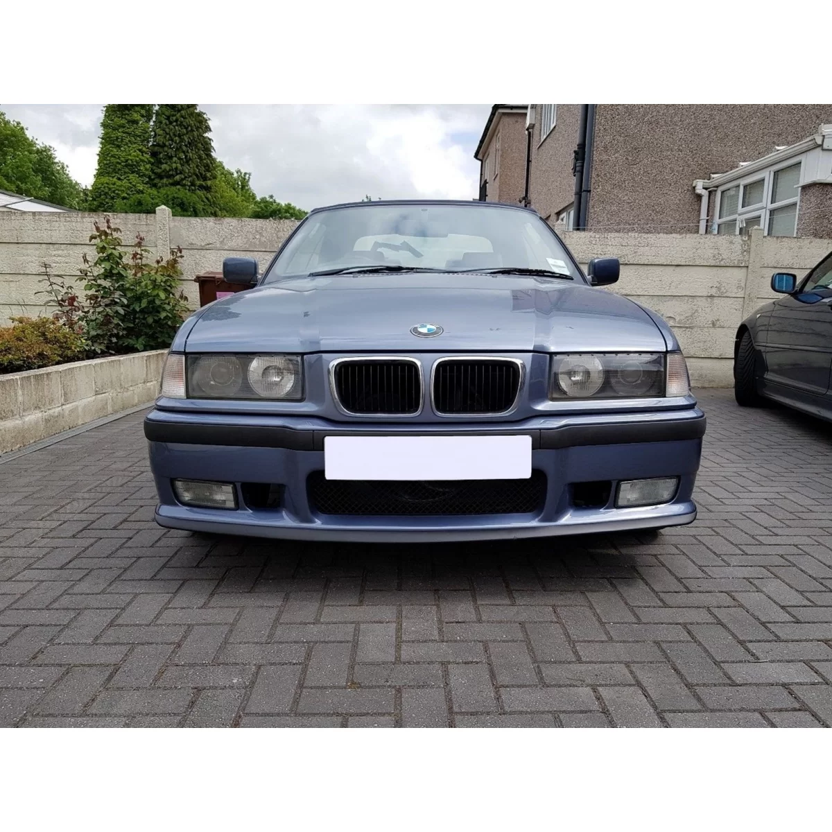 BMW 3 Serisi E36 Sağ Marşpiye