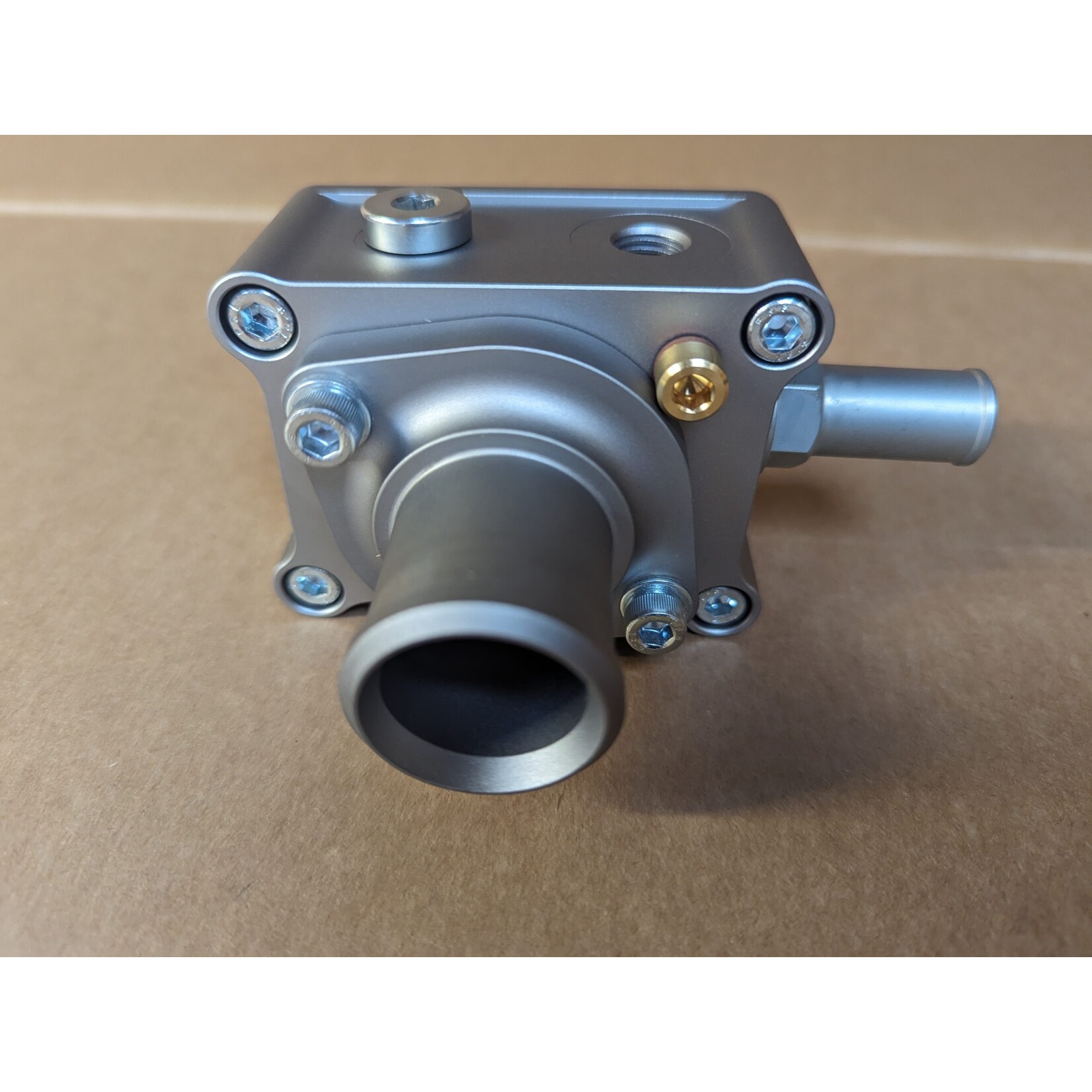 BMW 3 Serisi E36 Termostat