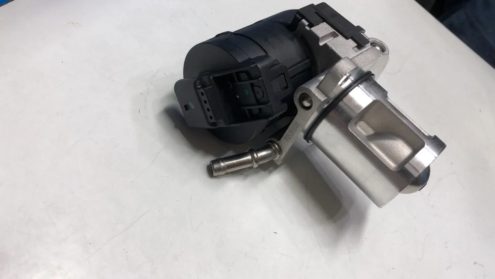BMW 5 Serisi F10 EGR Valfi