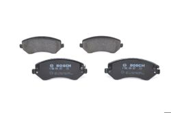 BOSCH 0986494357 | Ön Fren Balatası Chrysler Voyager III IV (Rg,Rs) 95-08 Dodge Caravan 95-01 Jeep Cherokee (Kj) 01-08